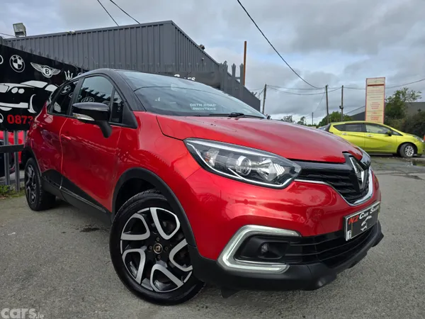 Renault Captur Hatchback, Diesel, 2017, Red
