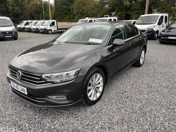 Volkswagen Passat Saloon, Diesel, 2020, Grey