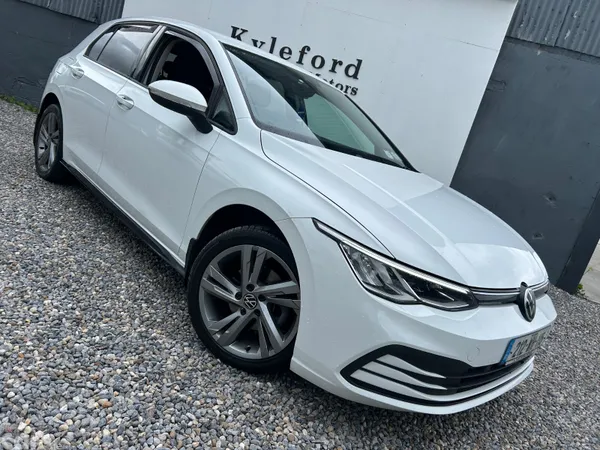 Volkswagen Golf Estate, Diesel, 2021, White