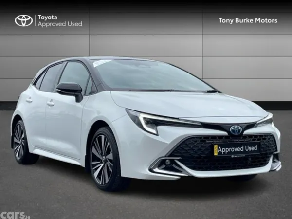 Toyota Corolla Hatchback, Petrol Hybrid, 2026, White
