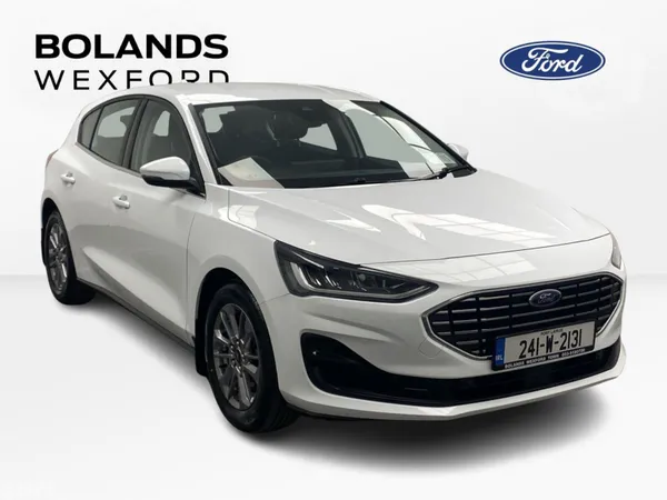 Ford Focus Hatchback, Petrol, 2024, White