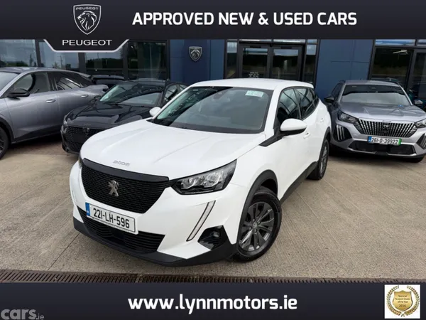 Peugeot 2008 MPV, Petrol, 2022, White