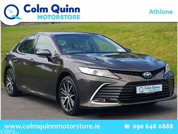 Toyota Camry Saloon, Petrol Hybrid, 2023, Brown
