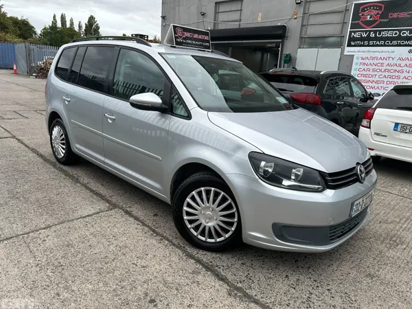 Volkswagen Touran MPV, Petrol, 2013, Silver
