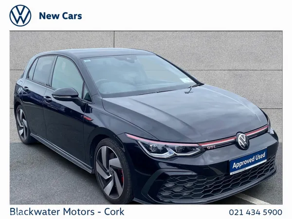 Volkswagen Golf Estate, Diesel, 2023, Black