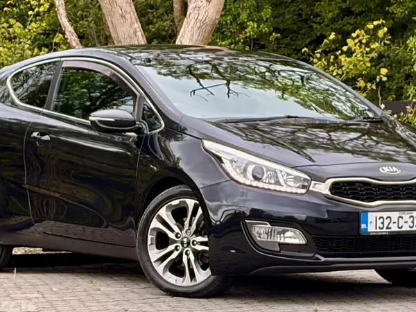 Kia Ceed Hatchback, Diesel, 2013, Black