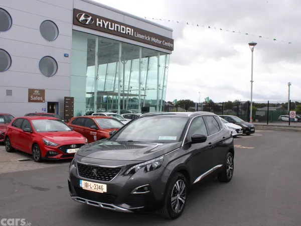 Peugeot 3008 MPV, Petrol, 2018, Grey