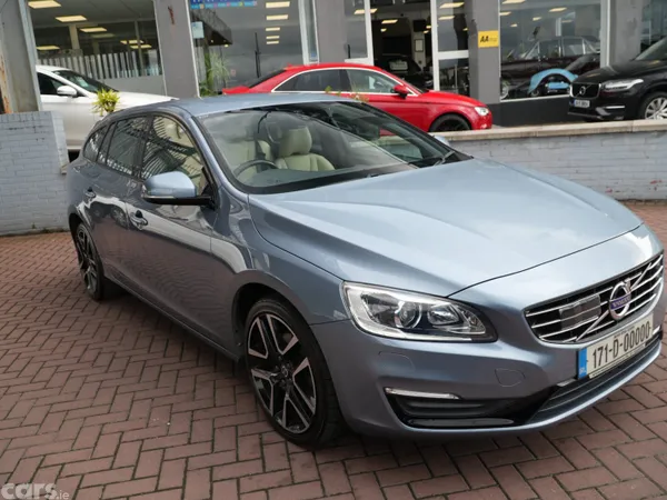 Volvo V60 Estate, Diesel, 2017, Blue