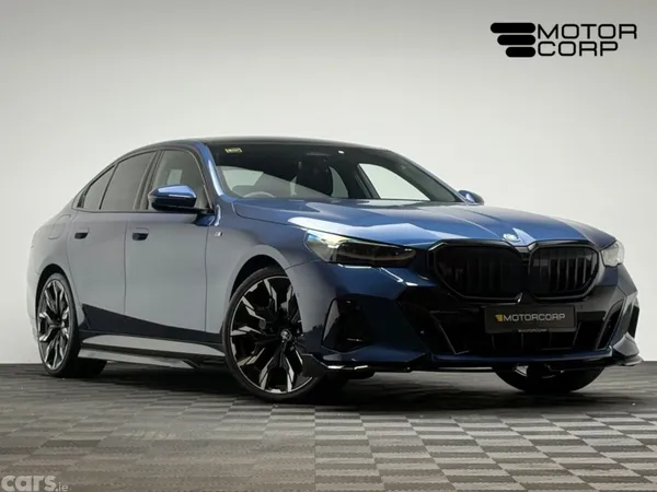 BMW 5-Series Saloon, Petrol Plug-in Hybrid, 2024, Blue