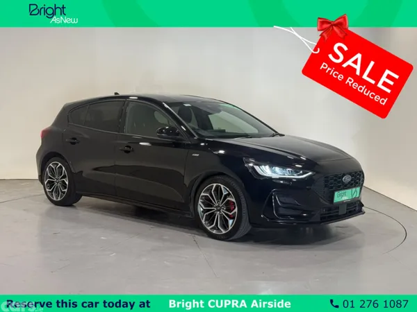 Ford Focus Hatchback, Petrol, 2023, Black