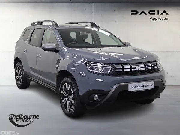 Dacia Duster Estate, Petrol, 2023, Grey