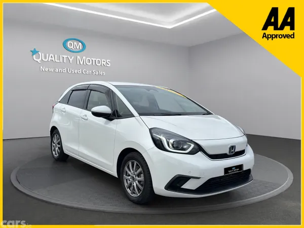 Honda Fit Hatchback, Petrol Hybrid, 2020, White