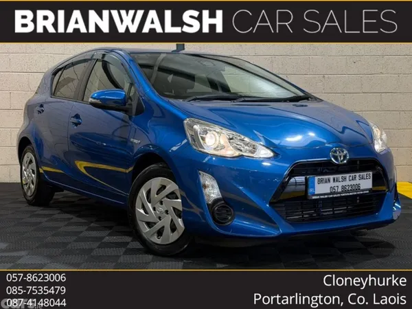 Toyota Aqua Hatchback, Petrol Hybrid, 2016, Blue