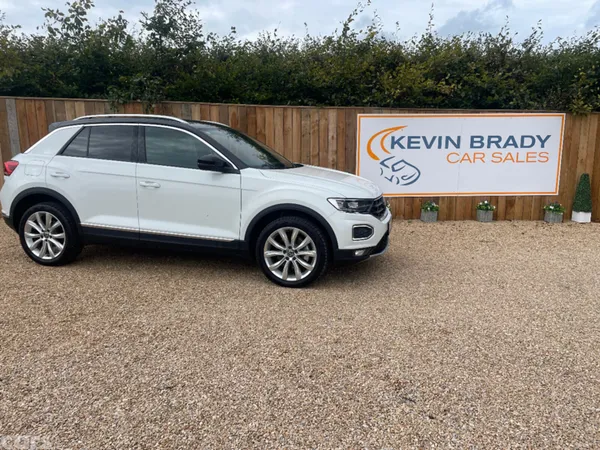 Volkswagen T-Roc SUV, Diesel, 2021, White