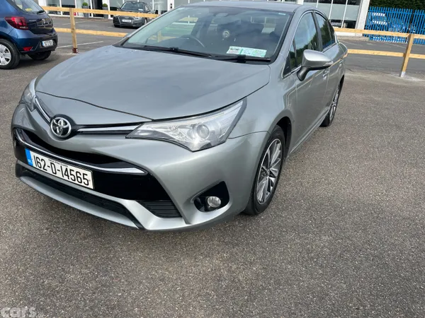 Toyota Avensis Saloon, Diesel, 2016, Grey