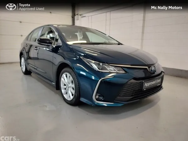 Toyota Corolla Saloon, Petrol Hybrid, 2025, Blue