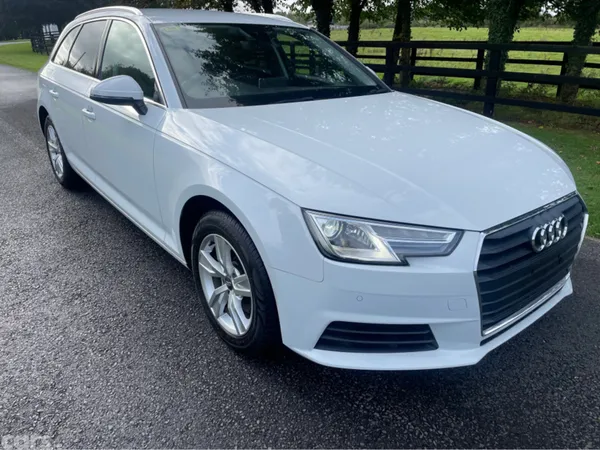 Audi A4 Estate, Petrol, 2017, White