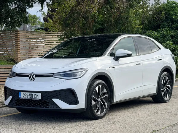 Volkswagen ID.5 Estate, Electric, 2023, White
