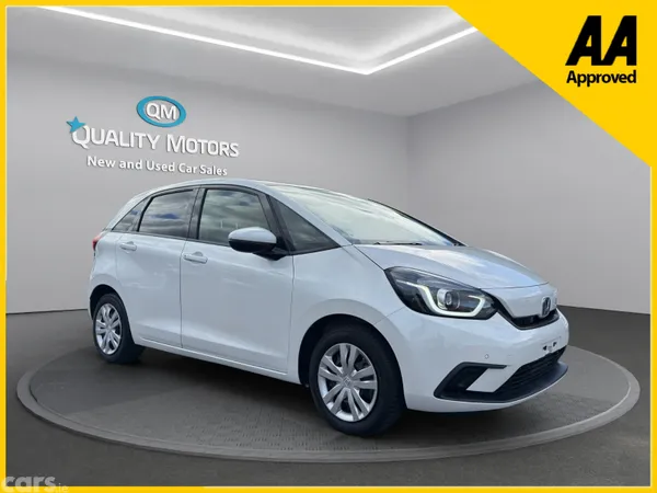 Honda Fit Hatchback, Petrol Hybrid, 2021, White