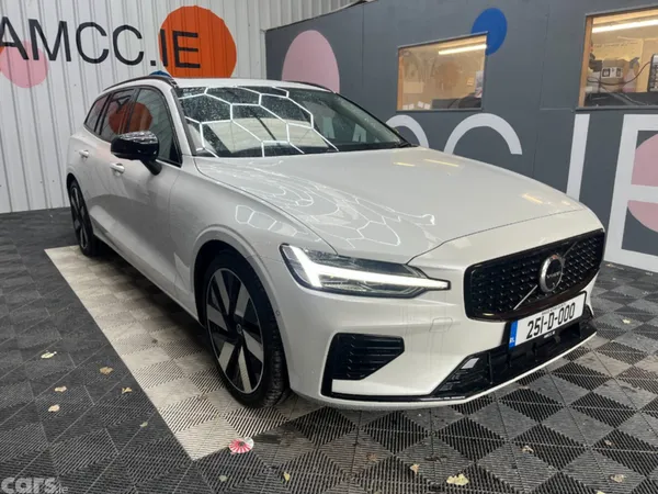 Volvo V60 Estate, Petrol Hybrid, 2025, White