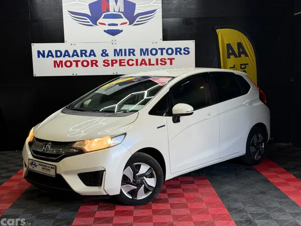 Honda Fit Hatchback, Petrol Hybrid, 2014, Grey
