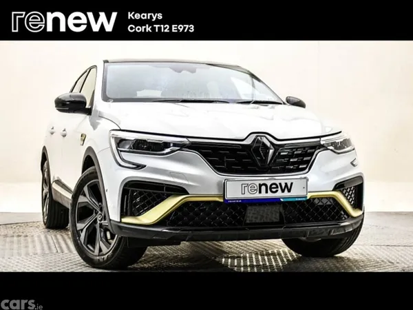 Renault Arkana SUV, Petrol Hybrid, 2023, White