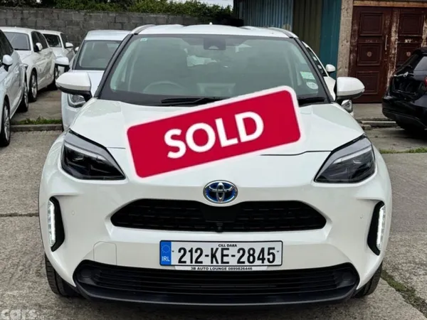 Toyota Yaris Cross SUV, Petrol Hybrid, 2021, White
