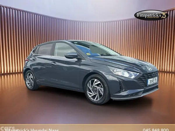 Hyundai i20 Hatchback, Petrol, 2024, Grey