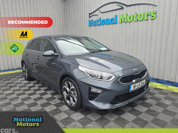 Kia Ceed Hatchback, Diesel, 2019, Grey