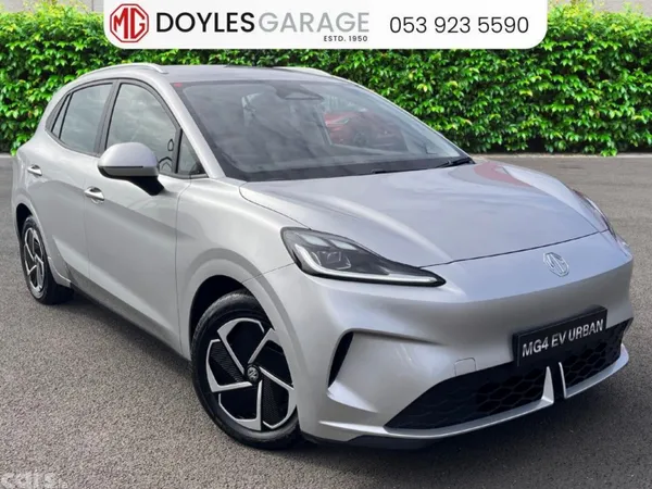 MG MG4 Hatchback, Electric, 2027, Silver