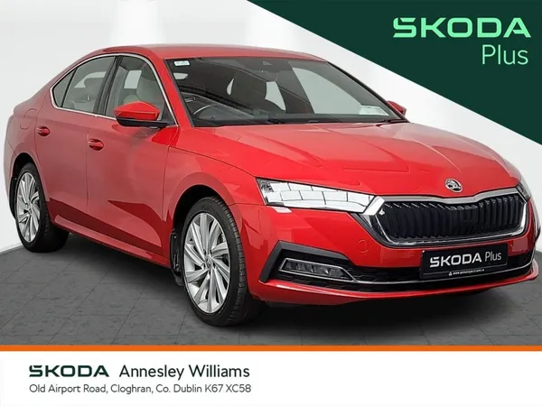 Skoda Octavia Saloon, Petrol, 2023, Red