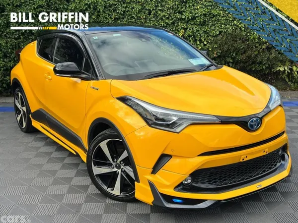Toyota C-HR SUV, Petrol Hybrid, 2018, Orange