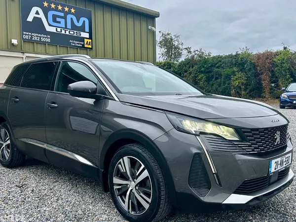 Peugeot 5008 MPV, Diesel, 2021, Grey