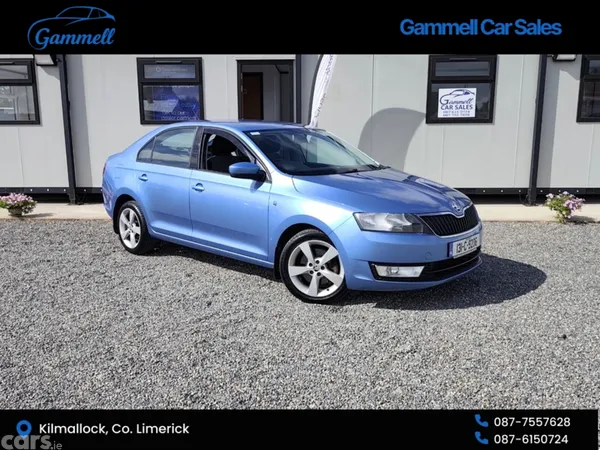 Skoda Rapid Hatchback, Diesel, 2013, Blue
