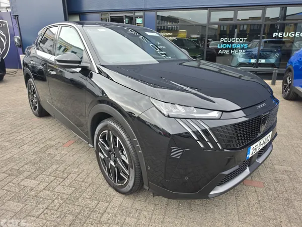 Peugeot 3008 MPV, Petrol, 2025, Black