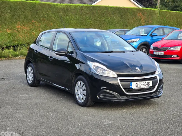Peugeot 208 Hatchback, Diesel, 2018, Black