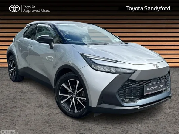 Toyota C-HR SUV, Petrol Hybrid, 2024, Silver