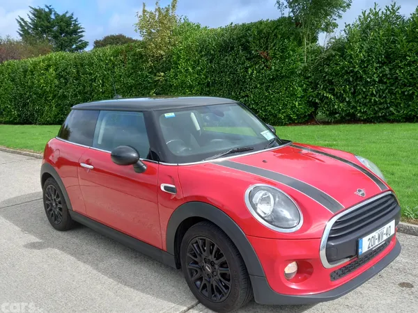 Mini Cooper Hatchback, Petrol, 2020, Red