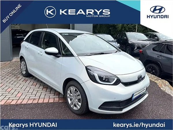 Honda Fit Hatchback, Petrol Hybrid, 2023, White