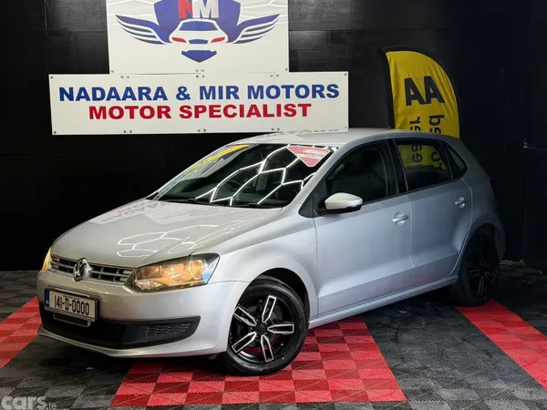 Volkswagen Polo Hatchback, Petrol, 2014, Silver