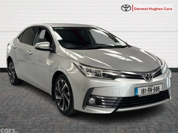 Toyota Corolla Saloon, Diesel, 2018, Silver