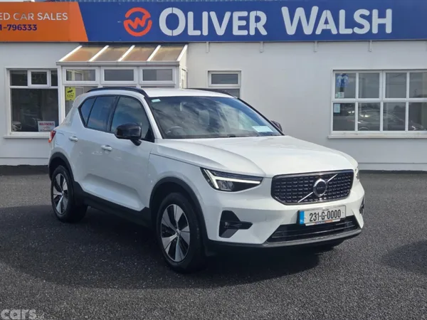 Volvo XC40 Estate, Petrol Plug-in Hybrid, 2023, White