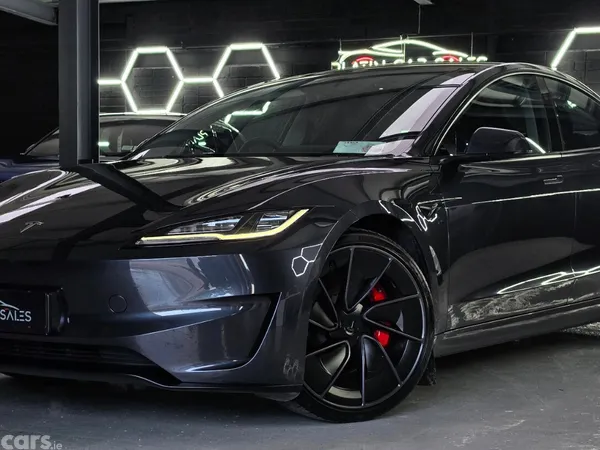 Tesla Model 3 Saloon, Electric, 2024, Grey