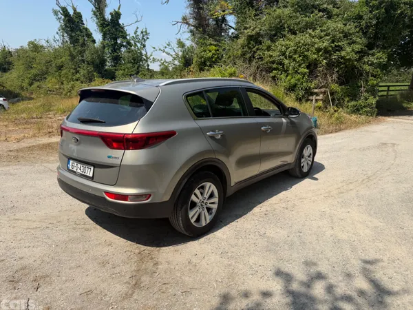 Kia Sportage SUV, Diesel, 2016, Silver