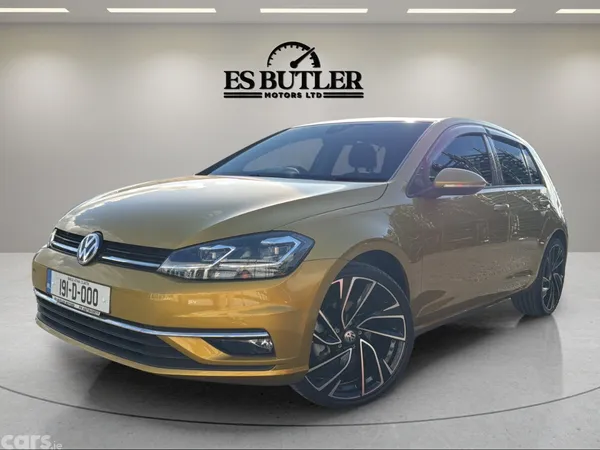 Volkswagen Golf Hatchback, Petrol, 2019, Gold