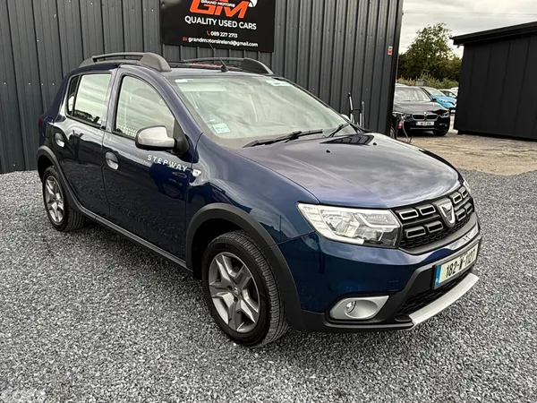 Dacia Sandero Stepway Hatchback, Petrol, 2018, Blue
