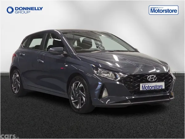 Hyundai i20 Hatchback, Petrol, 2023, Grey