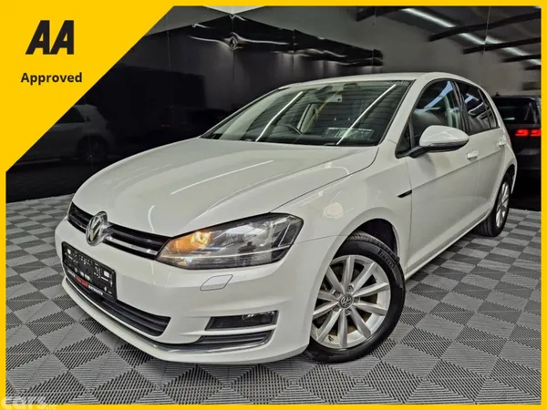 Volkswagen Golf Hatchback, Petrol, 2016, White