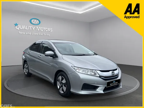 Honda Grace Saloon, Petrol Hybrid, 2016, Silver