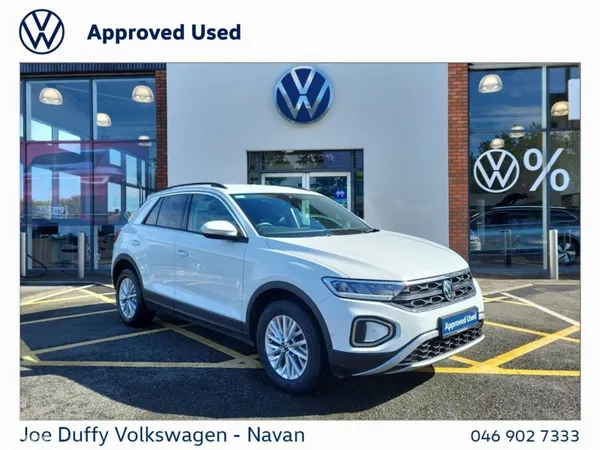 Volkswagen T-Roc SUV, Petrol, 2023, White
